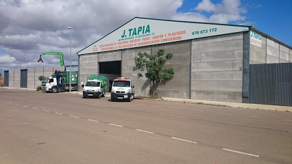 Gasolinera Cerexsal Centro de reciclaje Extremeño.Chatarreria , Alquiler de contenedores para escombros. Badajoz